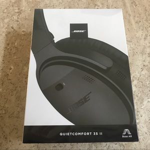 Bose Quietcomfort 35 II in Black (unopened gift)